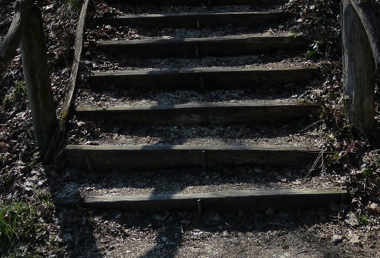 2hans-stairs-100220_1280