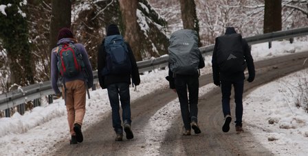 Auf dem Weg zur Jugendherberge