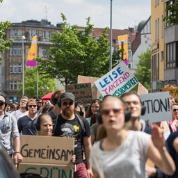 Silent_Climate_parade_pl541841.jpg