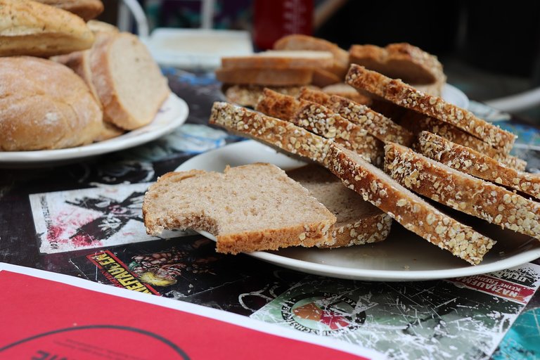 loaf-g03fcf035c_1280